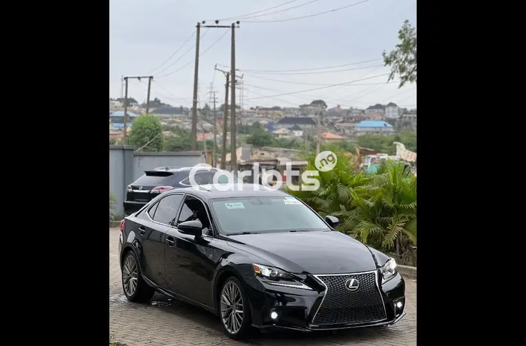 FOREIGN USED 2014 LEXUS IS250 FULL OPTION