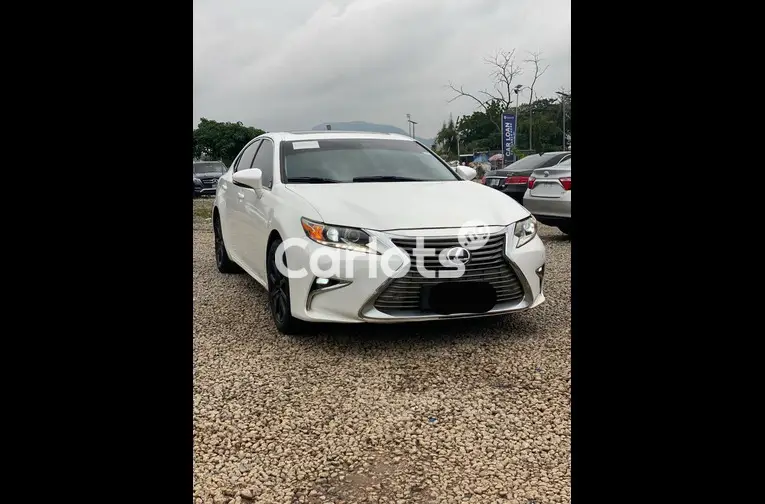2018 UPGRADED LEXUS ES350